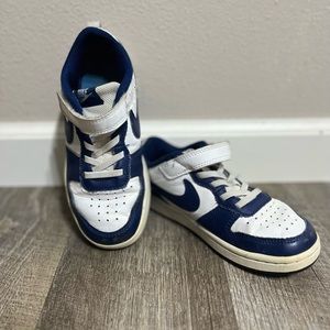 Little Boys Nike borough low white & blue size 13